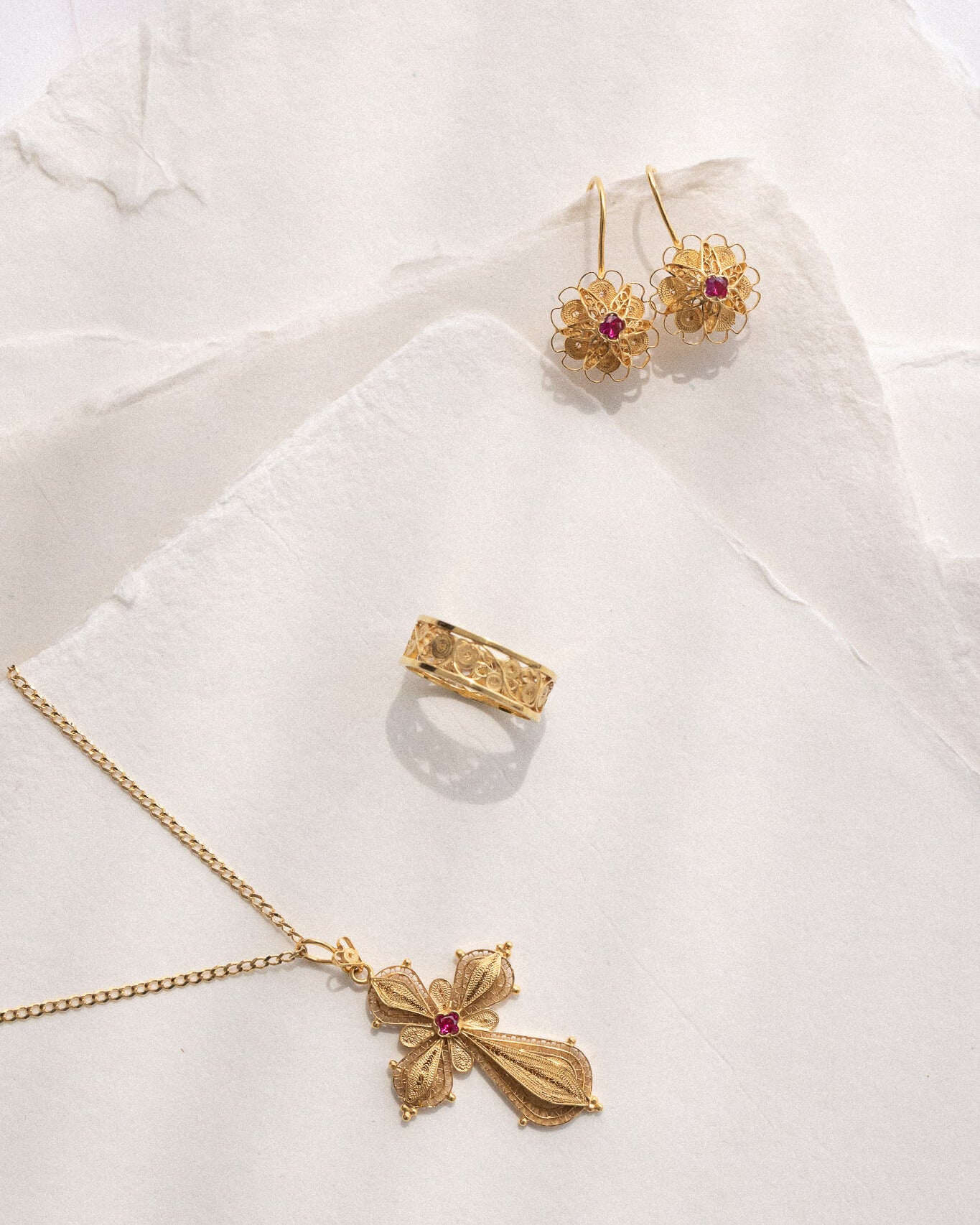 Traditional Flower Filigree Earrings-Trifouri