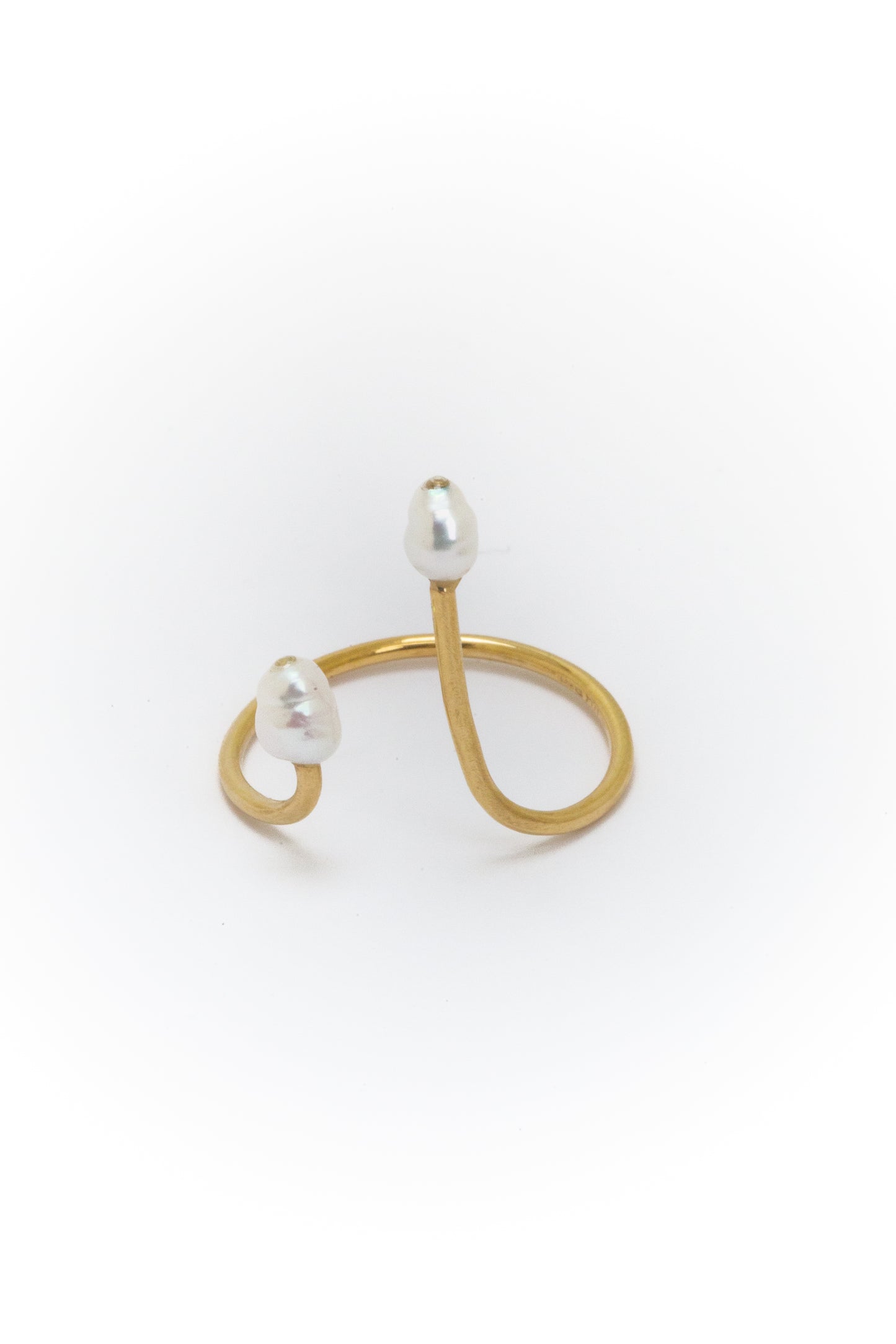 Asymmetric Rain drop Pearl ring